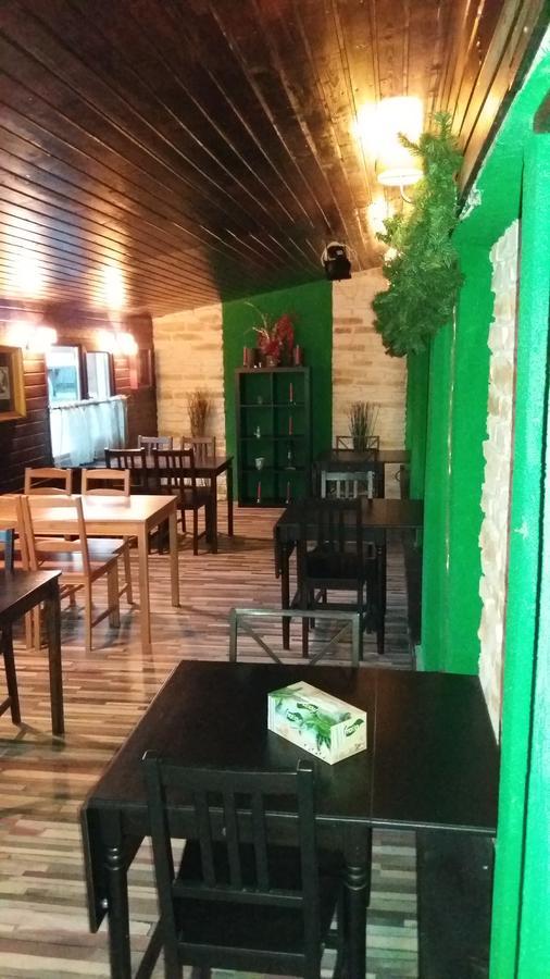 La Livada Bed & Breakfast Otopeni Luaran gambar