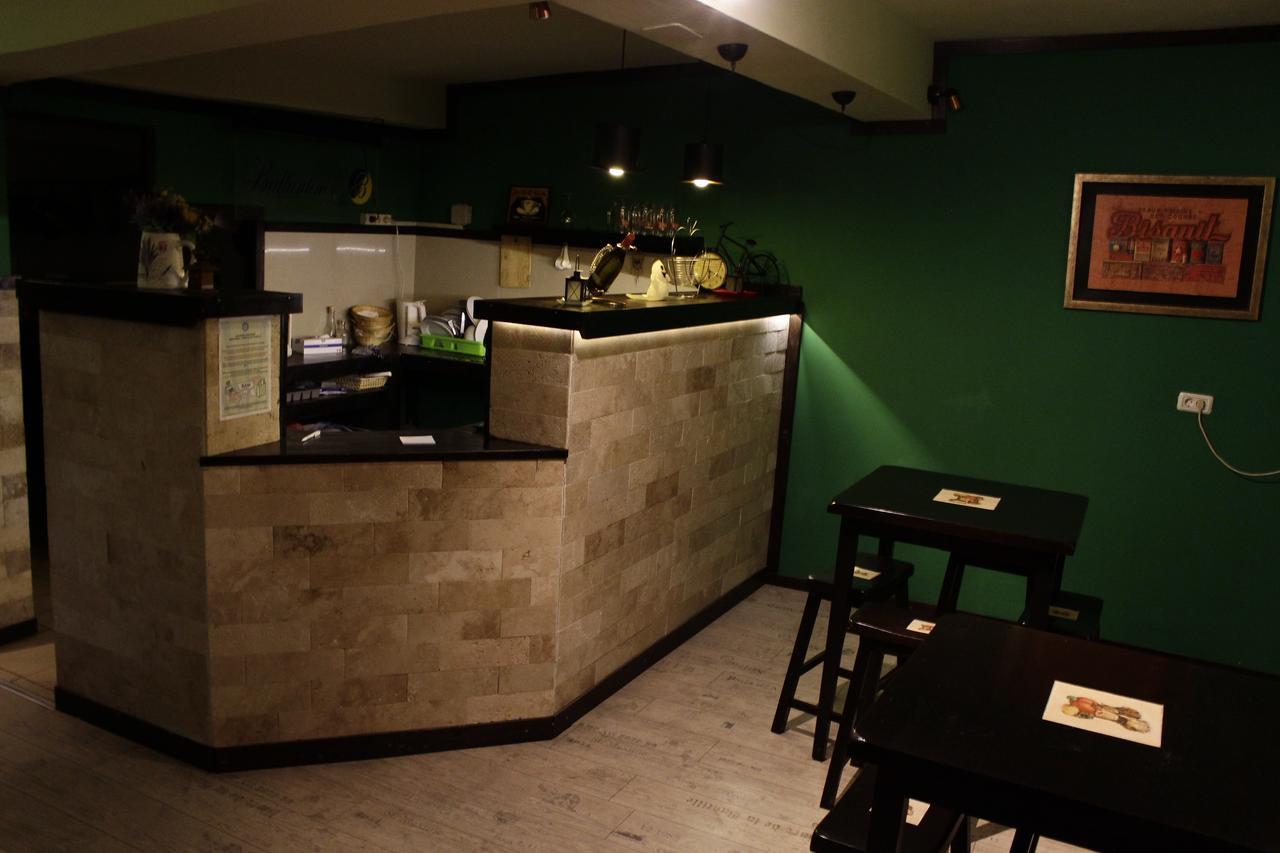 La Livada Bed & Breakfast Otopeni Luaran gambar