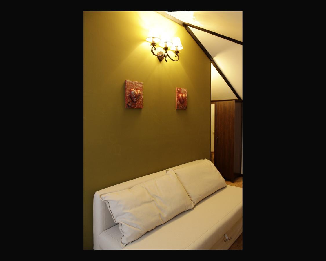 La Livada Bed & Breakfast Otopeni Luaran gambar