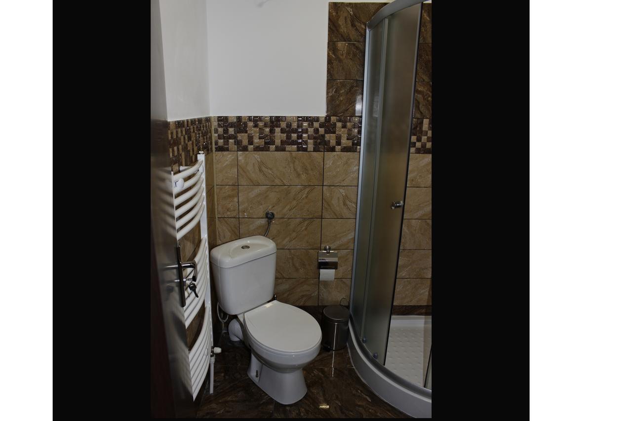 La Livada Bed & Breakfast Otopeni Luaran gambar